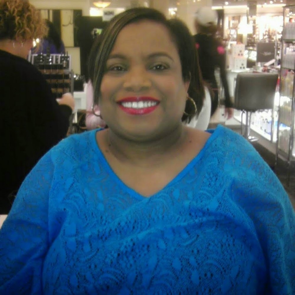 Meet your Posher, Valerie